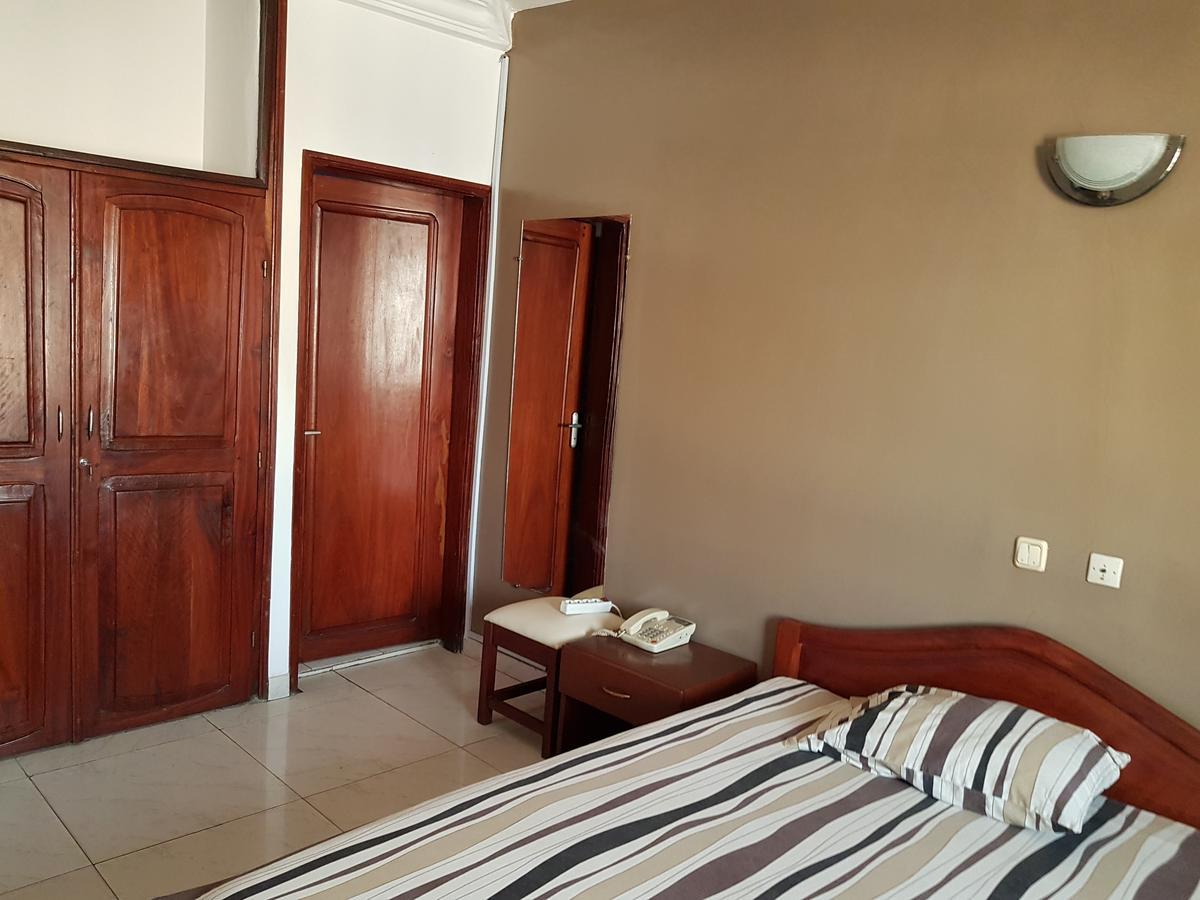 קוטונו Acropole Hotel מראה חיצוני תמונה
