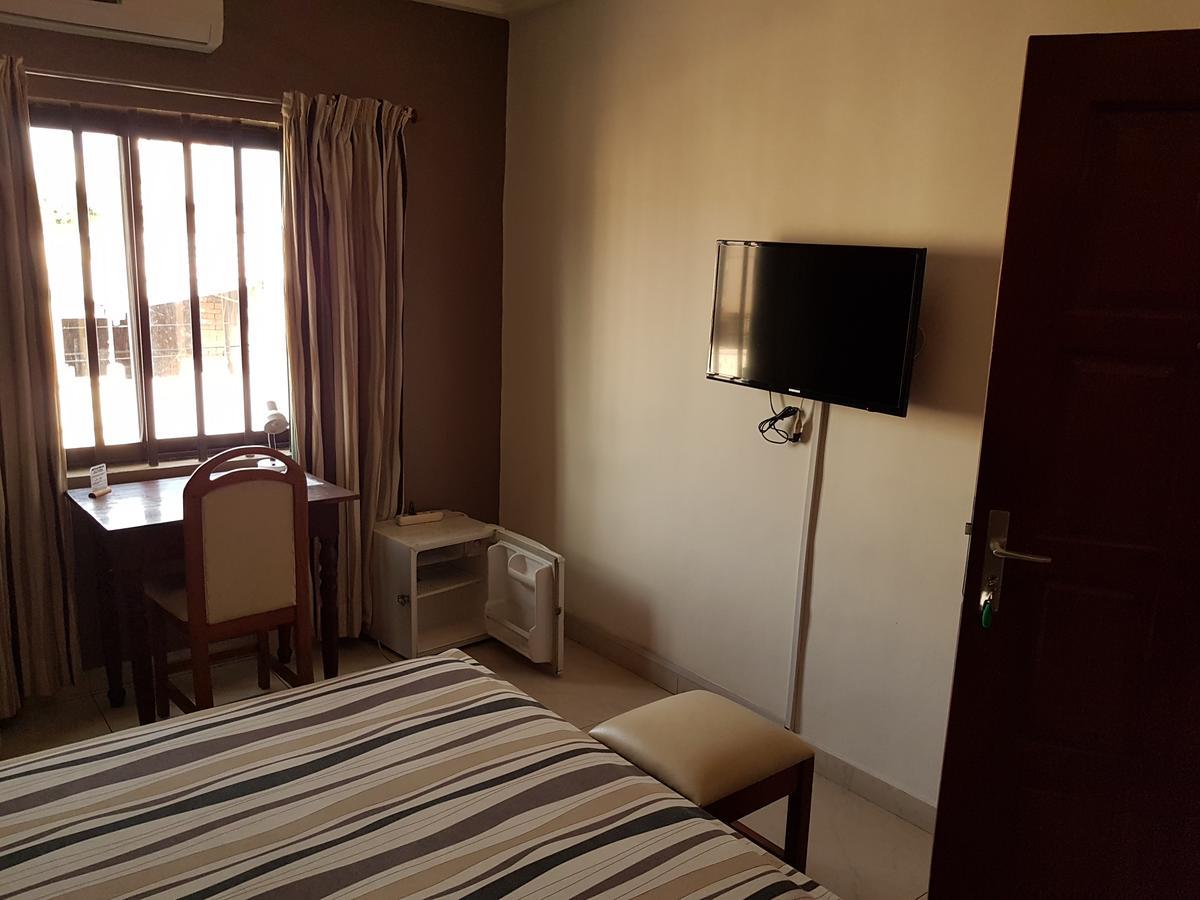 קוטונו Acropole Hotel מראה חיצוני תמונה