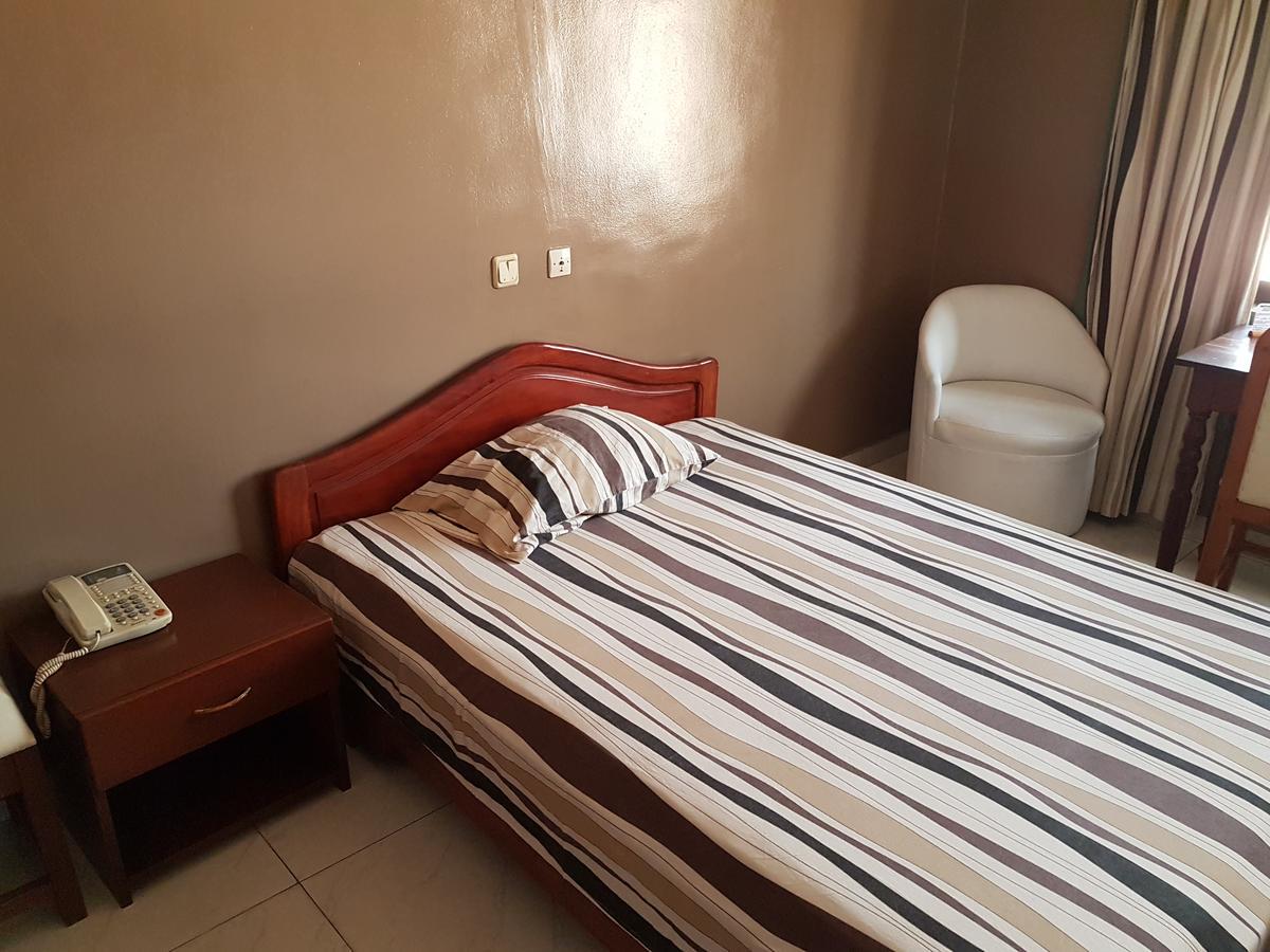קוטונו Acropole Hotel מראה חיצוני תמונה